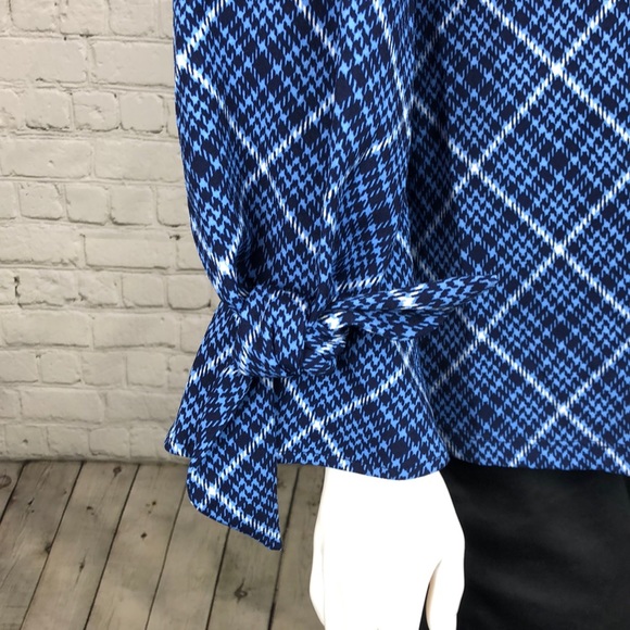 1X 2X 3X Charter Club Blue Plaid Bell Sleeve Top - Picture 5 of 6